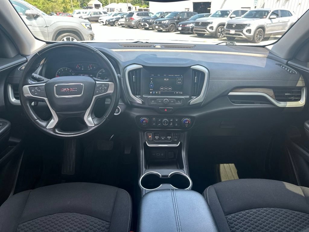 Used 2018 GMC Terrain SLE w/ Driver Convenience Package AWD/4WD image 19