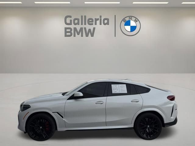 Certified 2022 BMW X6 M50i w/ Executive Package AWD/4WD image 10