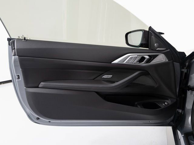 Used 2025 BMW M4 xDrive Competition image 10