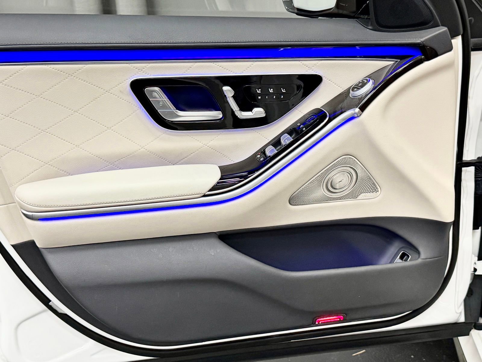 Certified 2023 Mercedes-Benz S 580 4MATIC Sedan image 15