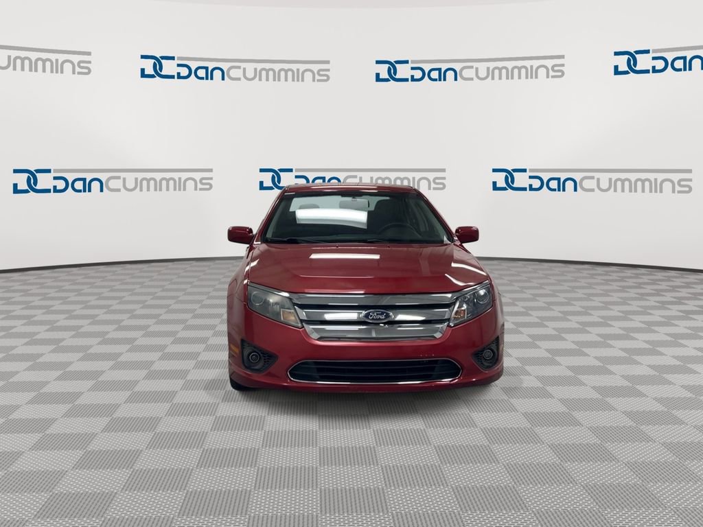 Used 2010 Ford Fusion SE FWD image 3