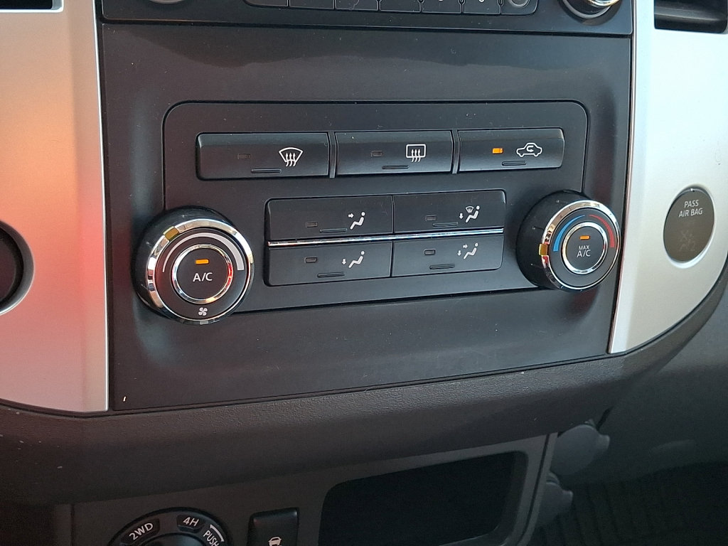 Used 2014 Nissan Xterra S AWD/4WD image 29