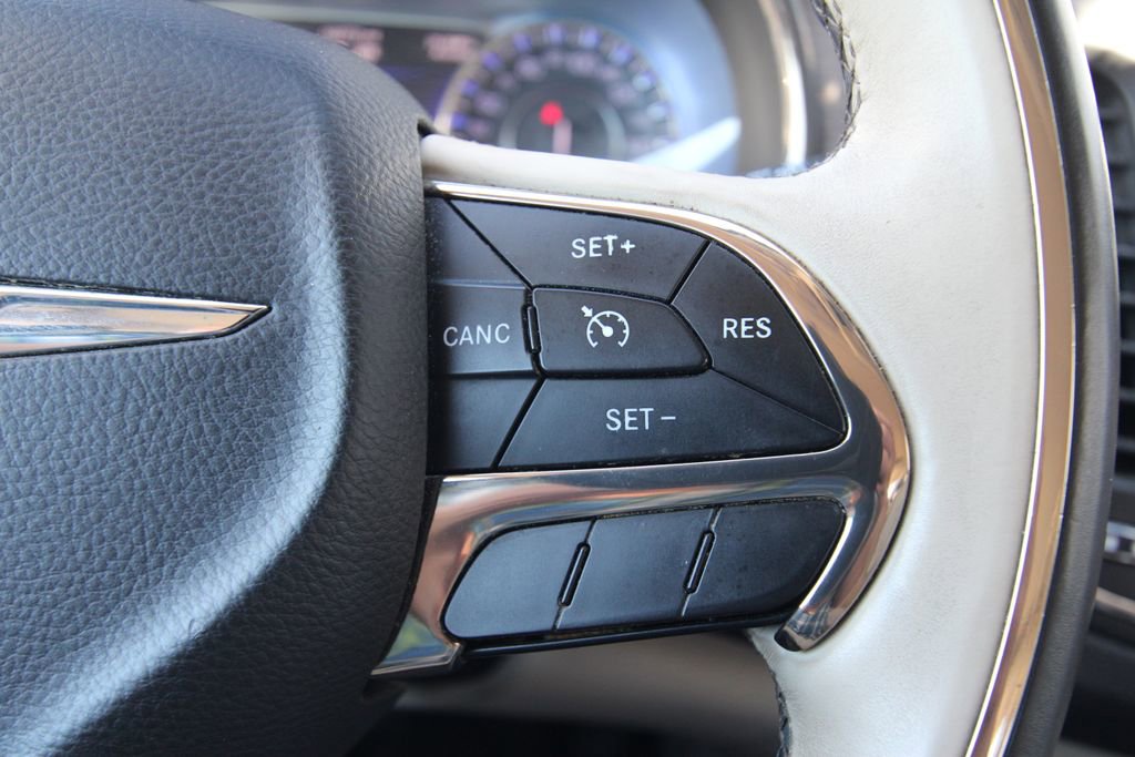 Used 2015 Chrysler 200 C w/ Navigation & Sound Group I image 22