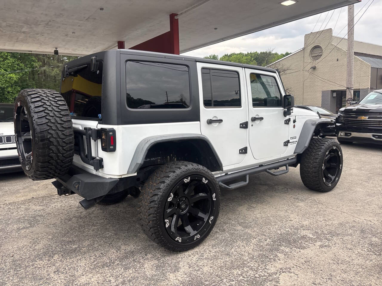 Used 2015 Jeep Wrangler Unlimited Sport w/ Quick Order Package 24S AWD/4WD image 5