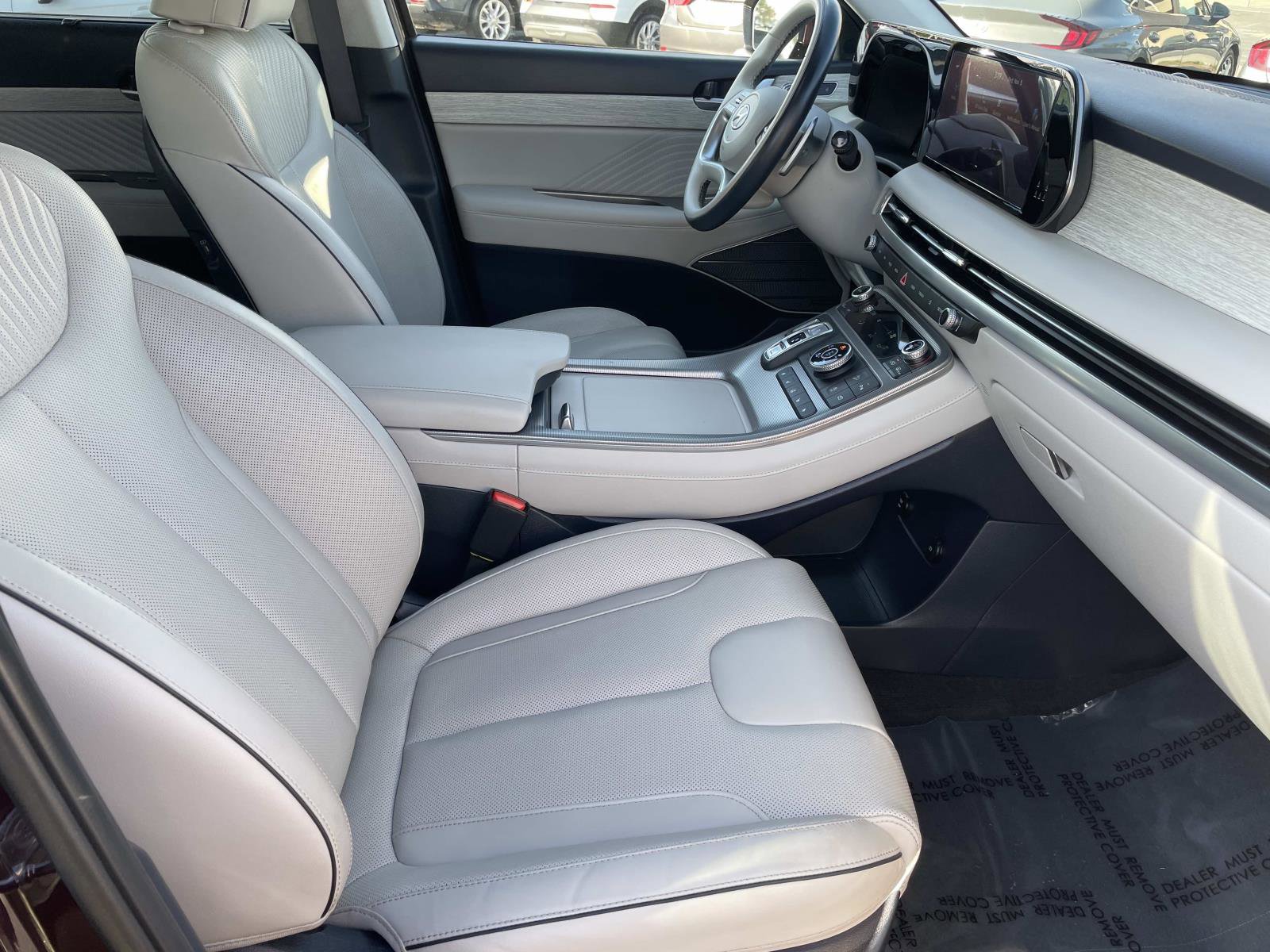 Used 2023 Hyundai Palisade Calligraphy image 28