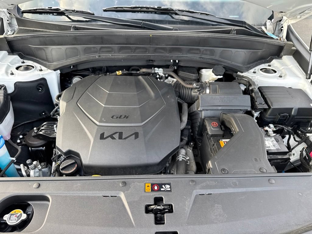 Used 2025 Kia Telluride S AWD/4WD image 11