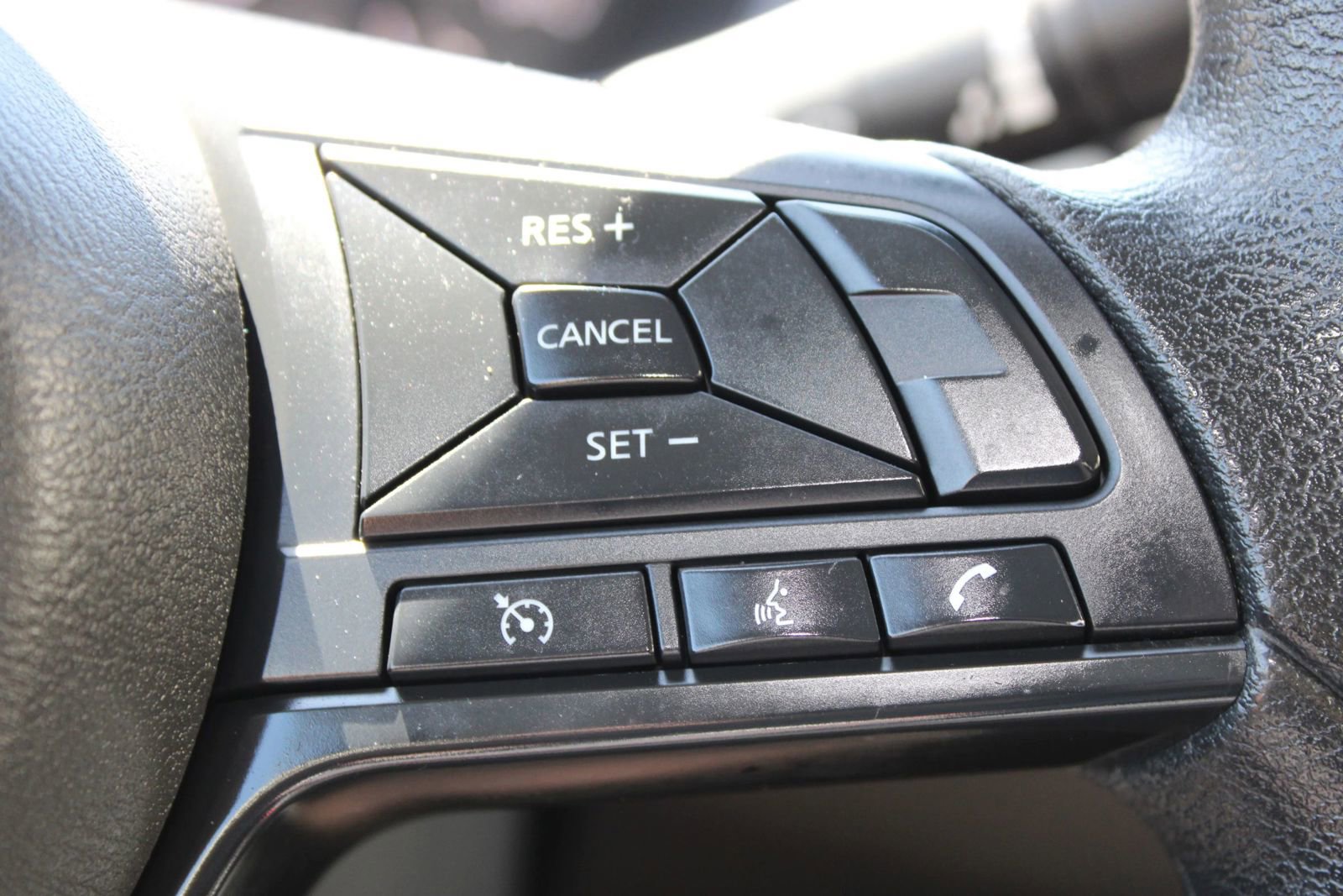 Used 2024 Nissan Altima 2.5 S image 29