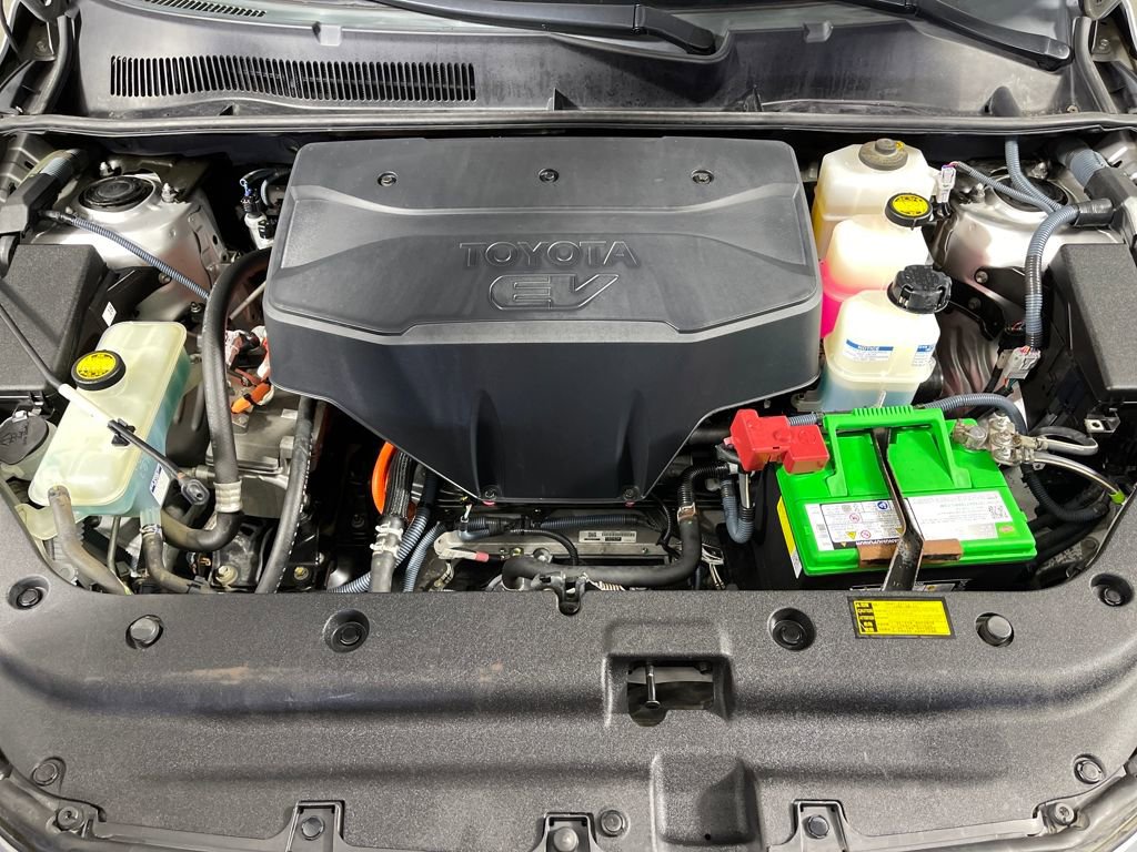 Used 2014 Toyota RAV4 EV FWD image 7