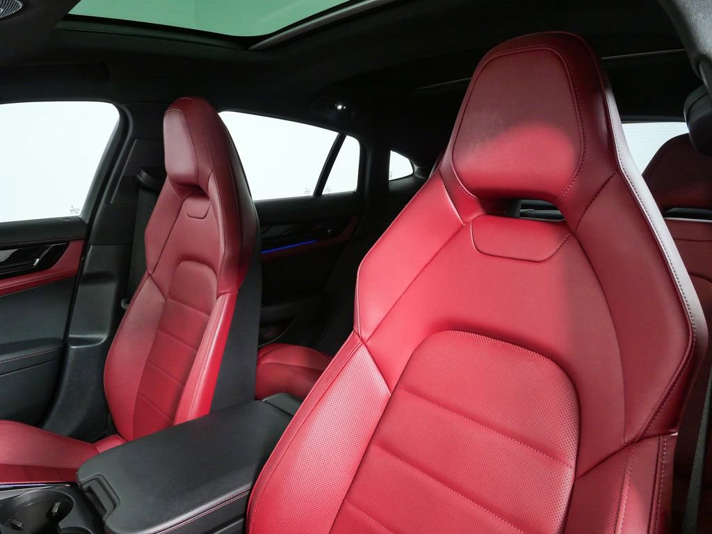 Certified 2024 Porsche Panamera 4 AWD/4WD image 5