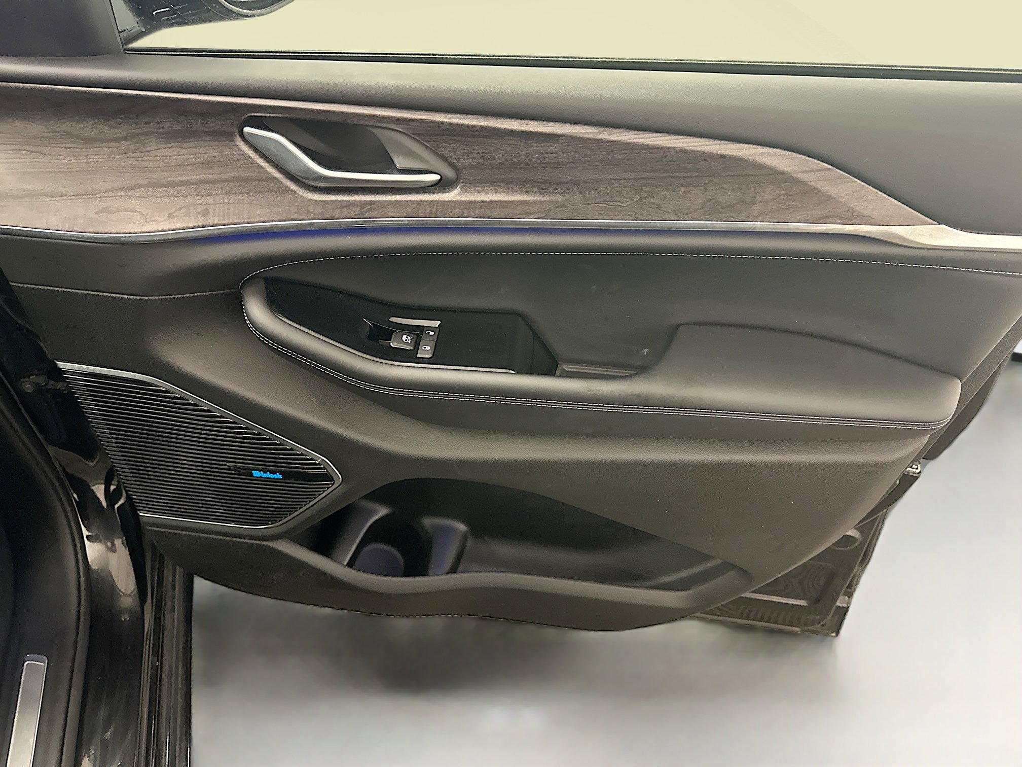 Used 2022 Jeep Grand Cherokee Overland image 33