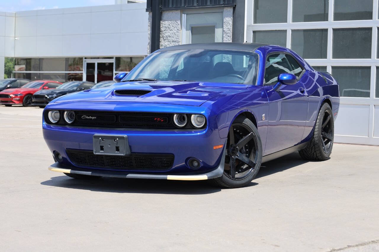 Used 2021 Dodge Challenger R/T Scat Pack RWD image 3