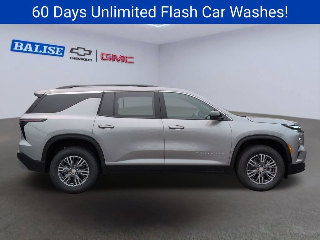 New 2026 Chevrolet Traverse LT w/ Driver Confidence Package AWD/4WD video 2