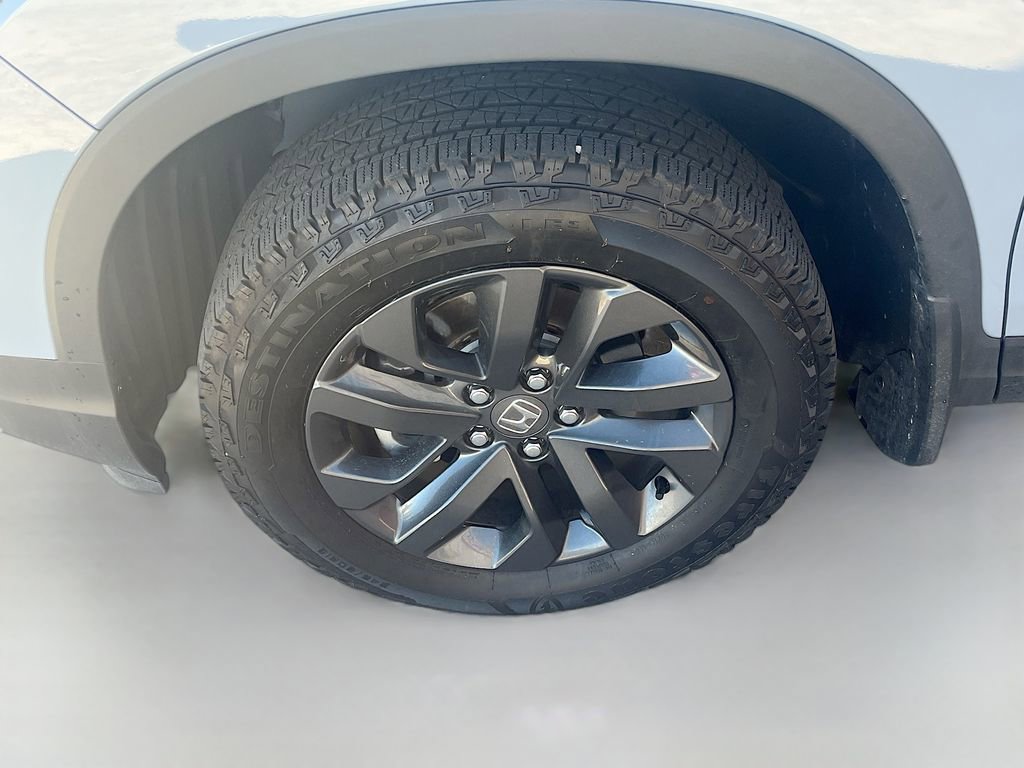 Used 2025 Honda Ridgeline Sport image 30