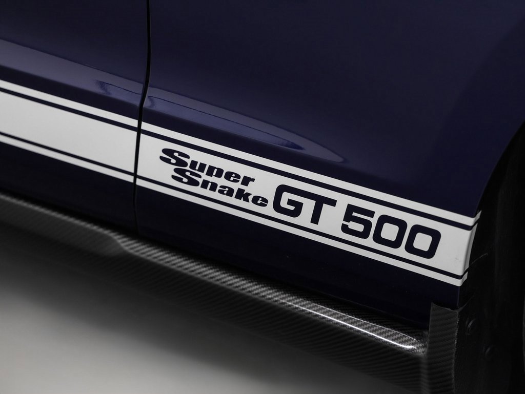 Used 2012 Ford Mustang Shelby GT500 w/ Electronics Pkg image 10