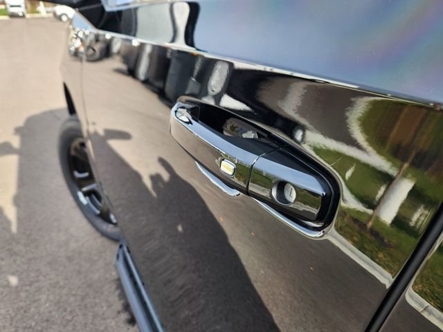 New 2025 Chevrolet Tahoe 4WD image 14