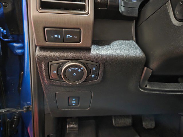 Used 2017 Ford F150 Raptor w/ Equipment Group 802A Luxury image 41