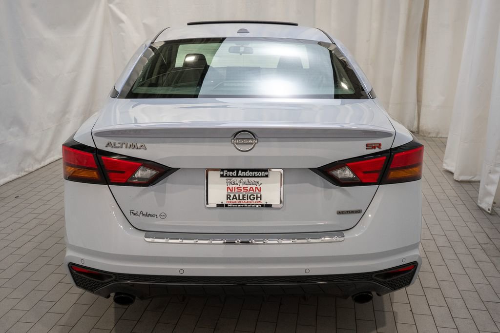 Certified 2023 Nissan Altima 2.0 SR image 5