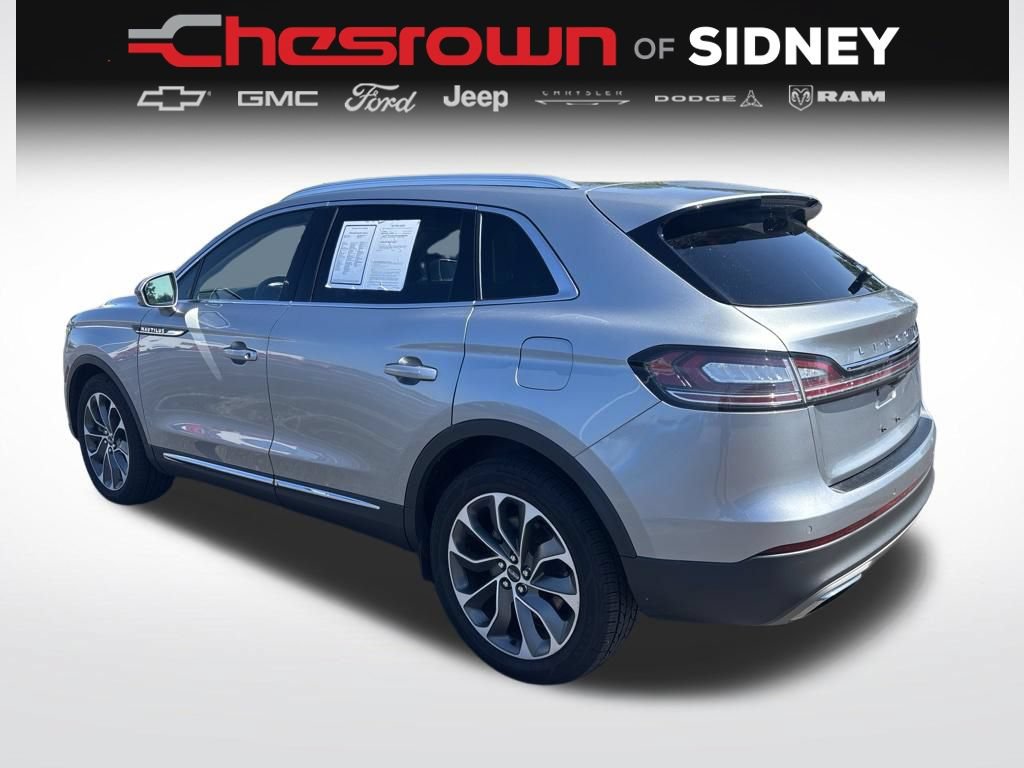 Used 2023 Lincoln Nautilus Reserve AWD/4WD image 3