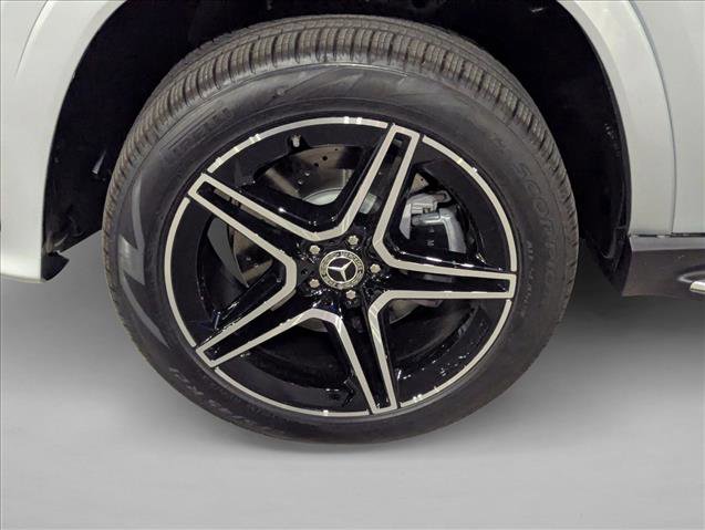 New 2026 Mercedes-Benz GLS 450 4MATIC image 9