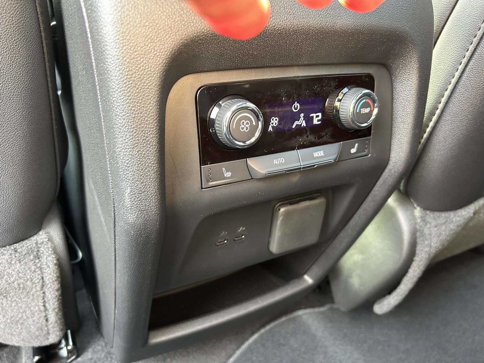 New 2026 Chevrolet Traverse High Country w/ LPO, Floor Liner Package image 16