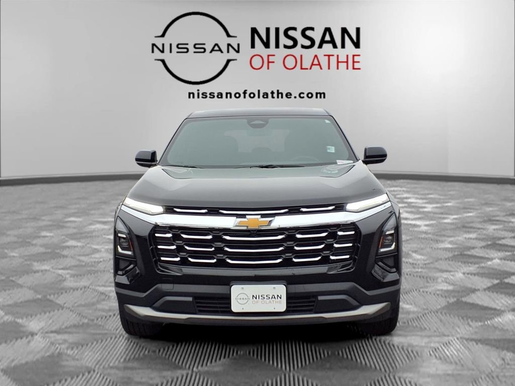 Used 2025 Chevrolet Equinox LT image 32