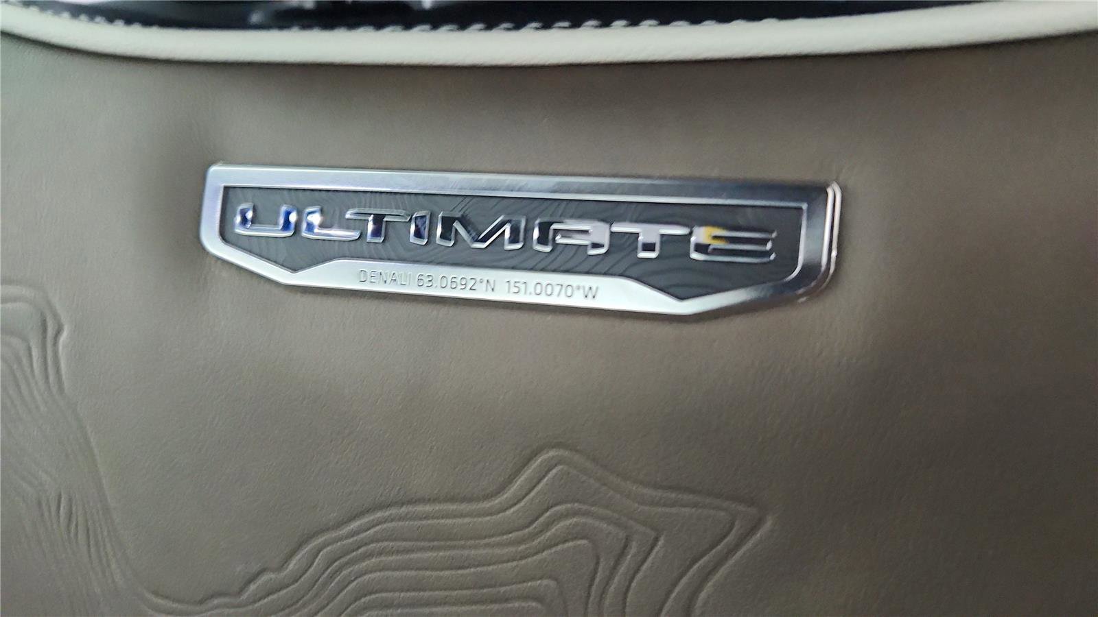 New 2026 GMC Yukon Denali Ultimate AWD/4WD image 16
