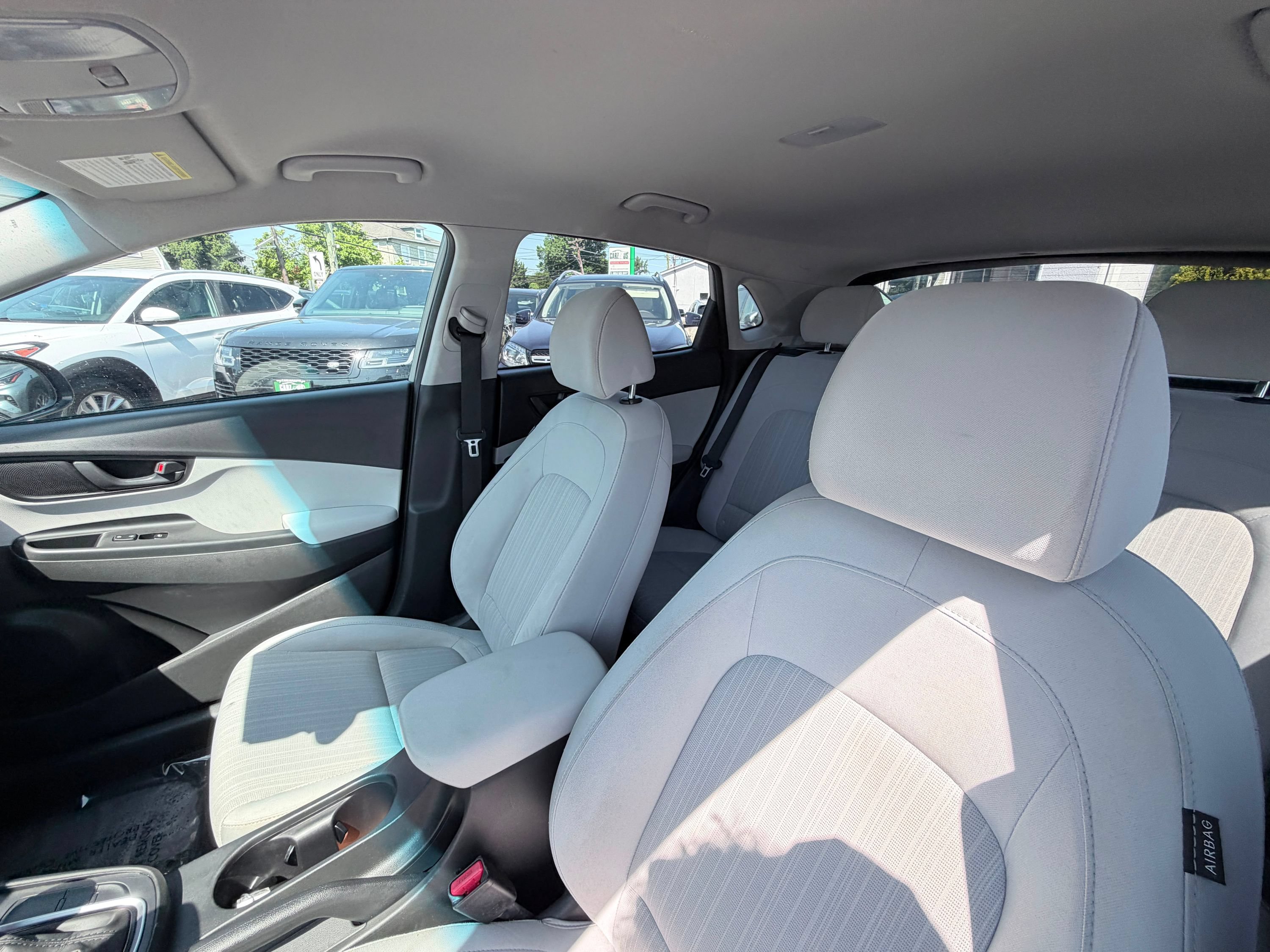Used 2022 Hyundai Kona SEL AWD/4WD image 14