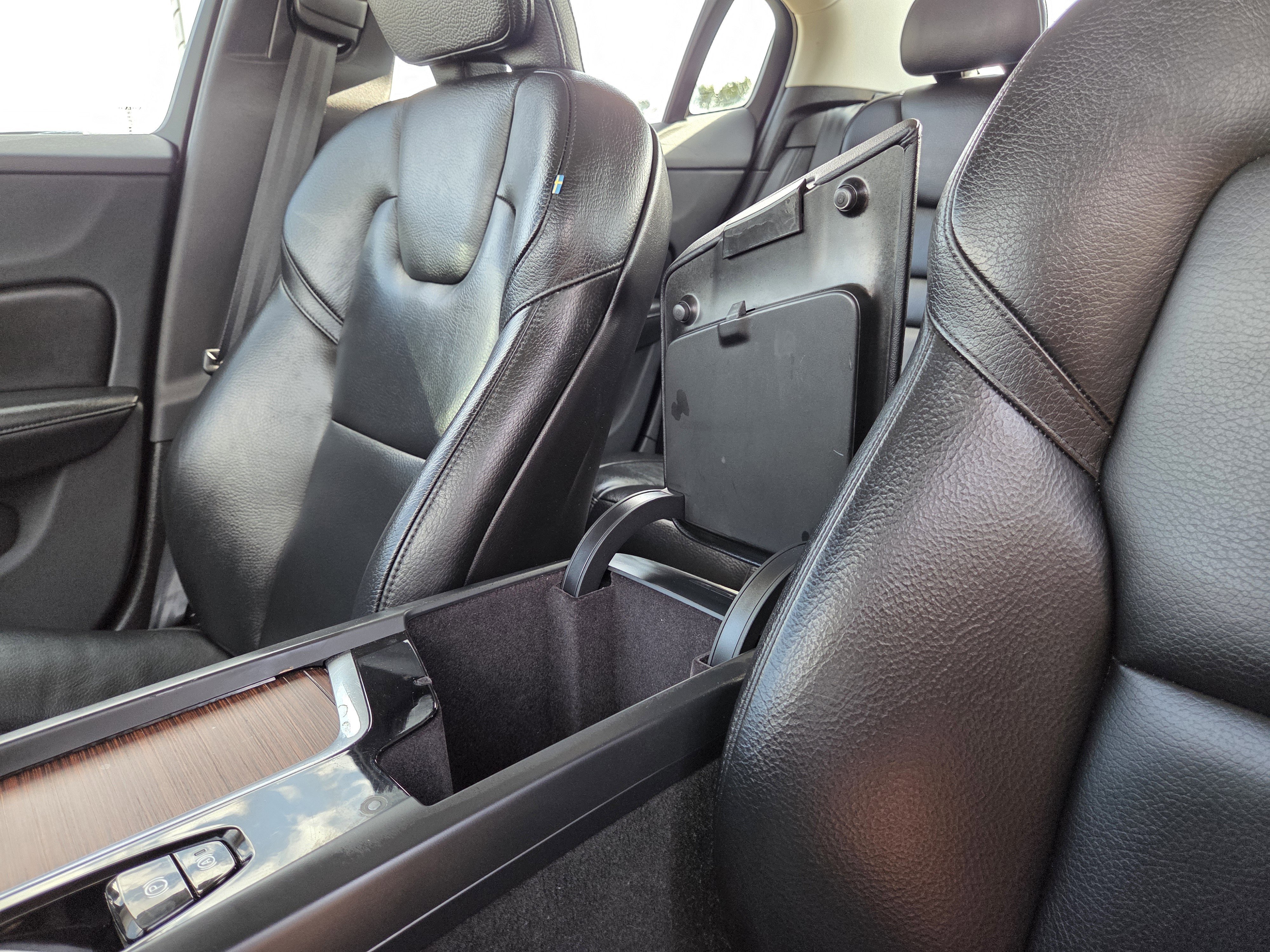 Used 2024 Volvo S60 B5 Plus image 27