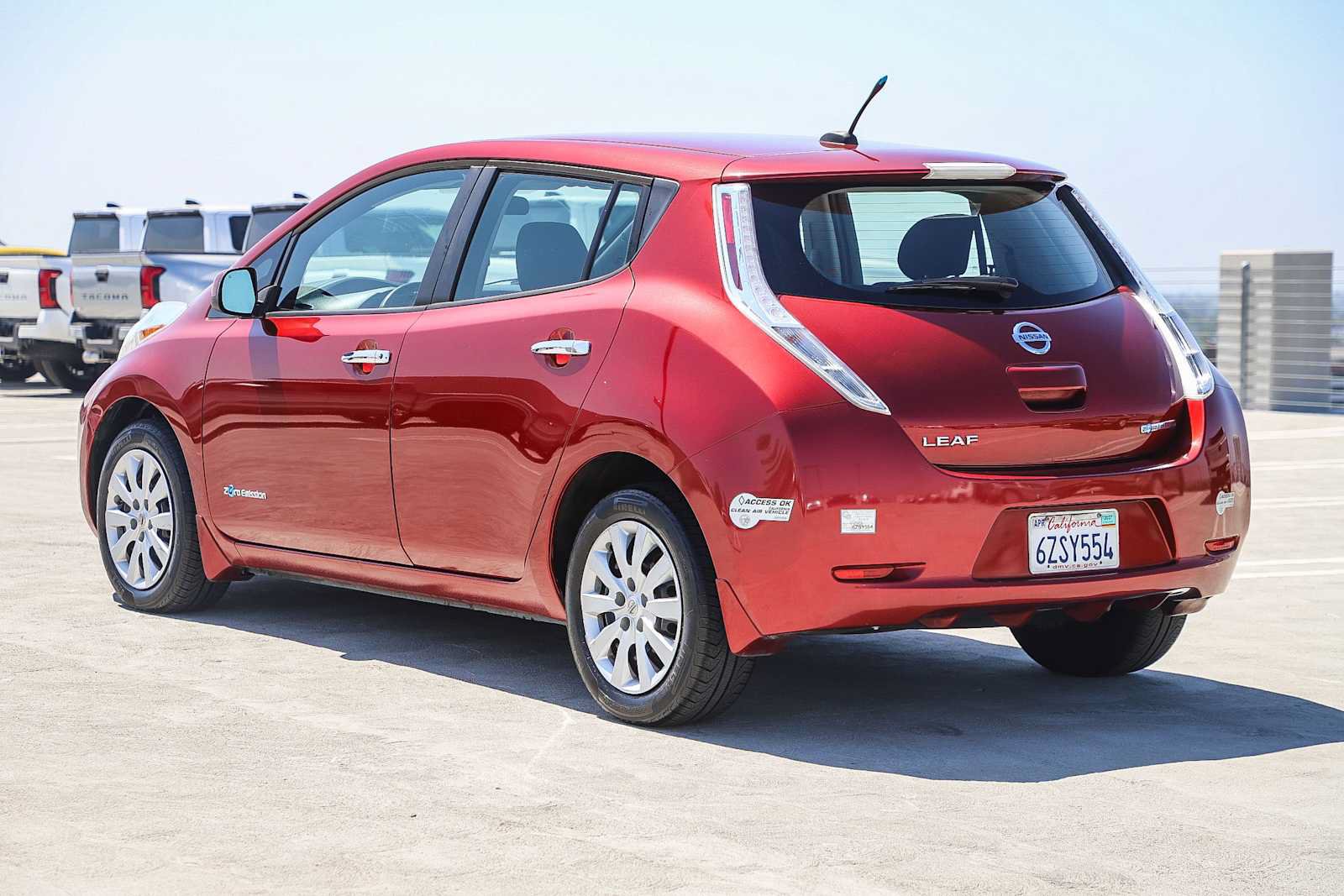 Used 2013 Nissan Leaf S FWD image 8