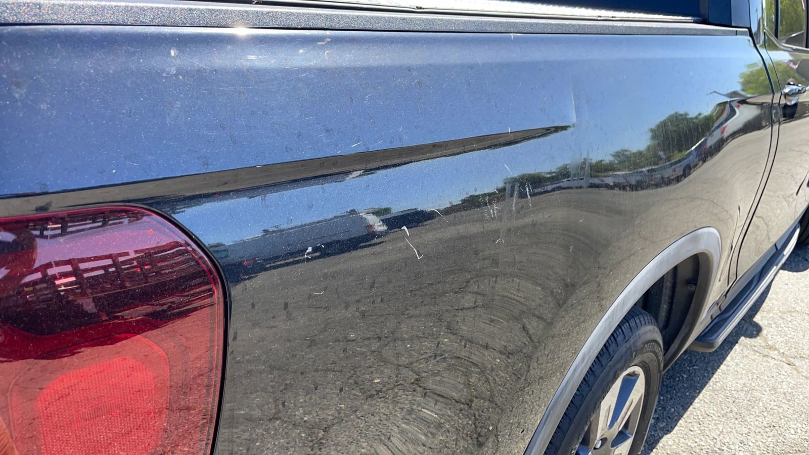 Used 2017 Honda Ridgeline RTL-T image 41