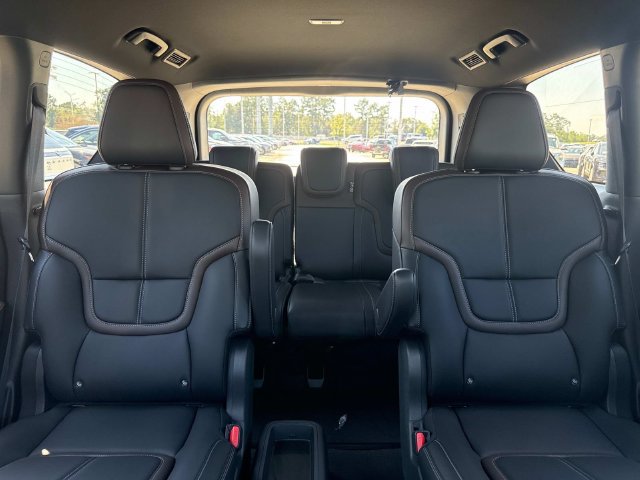 New 2026 Nissan Armada SL RWD image 12