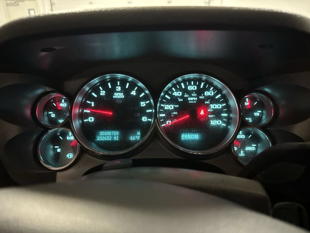 Used 2011 Chevrolet Silverado 1500 LT w/ All-Star Edition AWD/4WD image 12