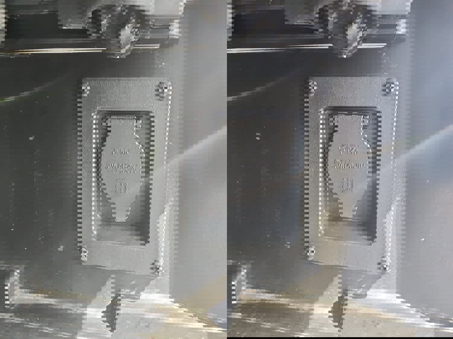 Used 2024 Toyota Tacoma TRD Sport w/ TRD Sport Upgrade Package AWD/4WD image 8