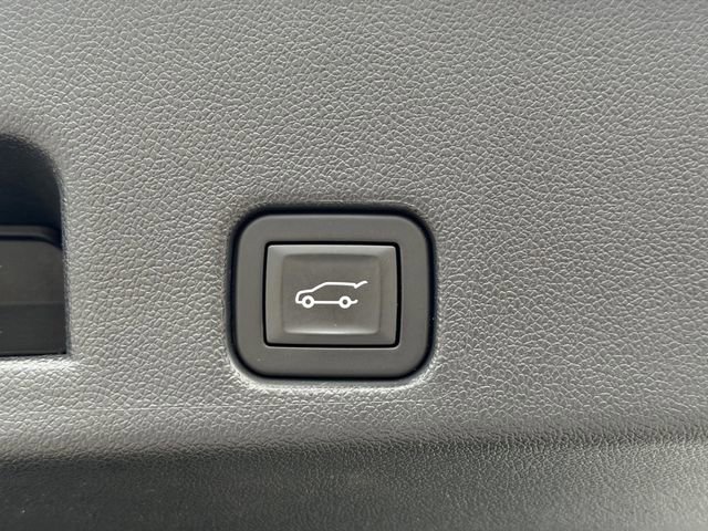 Certified 2024 GMC Acadia Elevation w/ Luxury Package image 14
