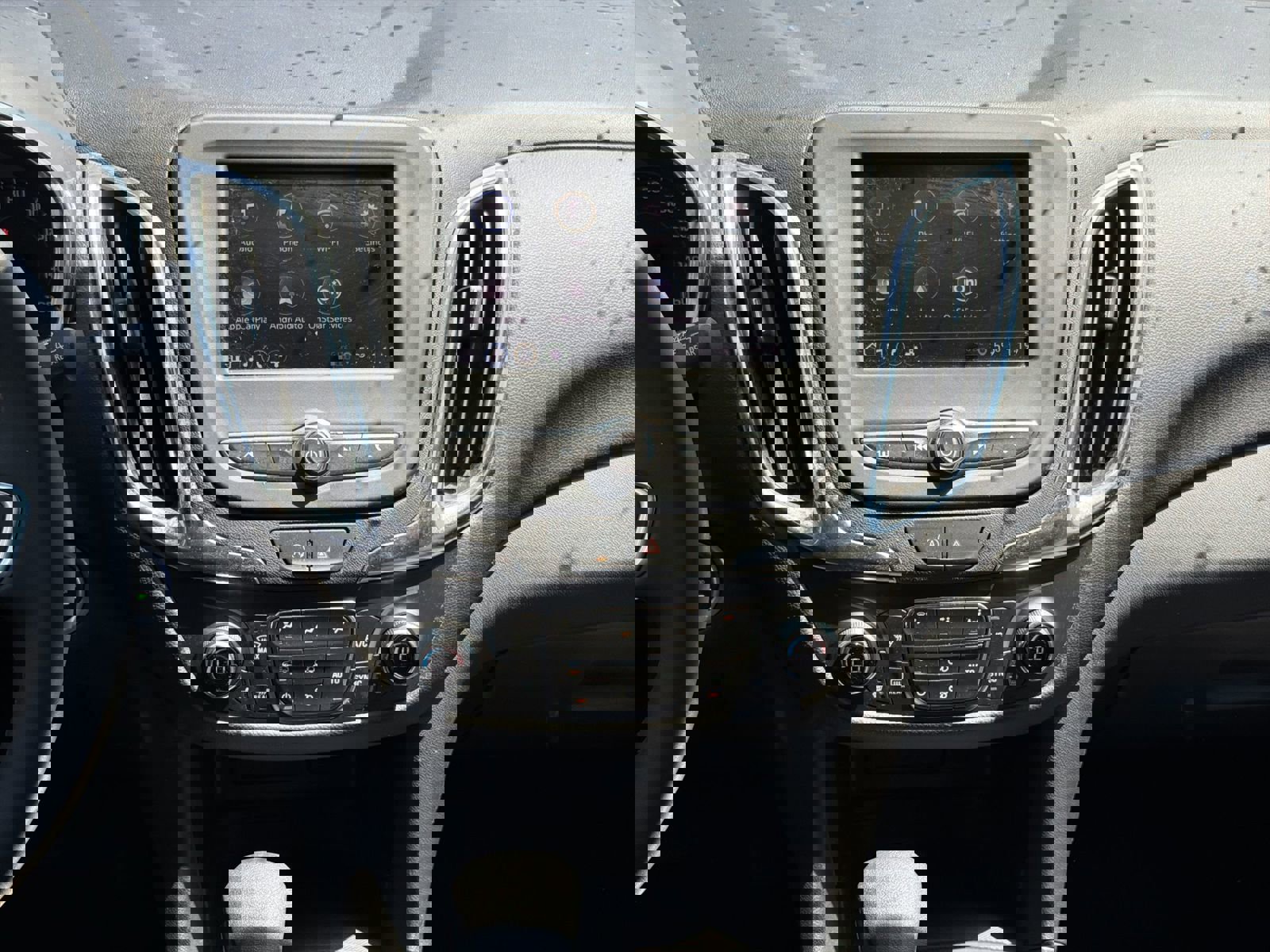 Used 2024 Chevrolet Equinox LT w/ LPO, Floor Liner Package image 29