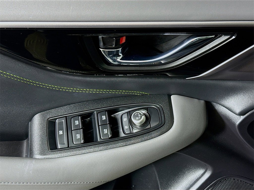Certified 2024 Subaru Outback Onyx Edition image 25