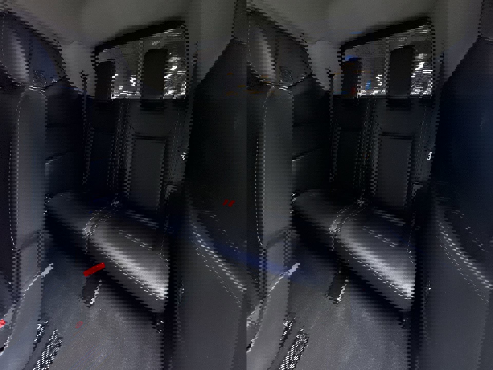 Used 2021 Volkswagen Atlas SE w/ Panoramic Sunroof Package image 23