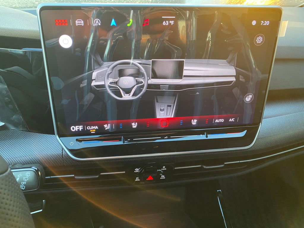 New 2026 Volkswagen GTI SE image 32