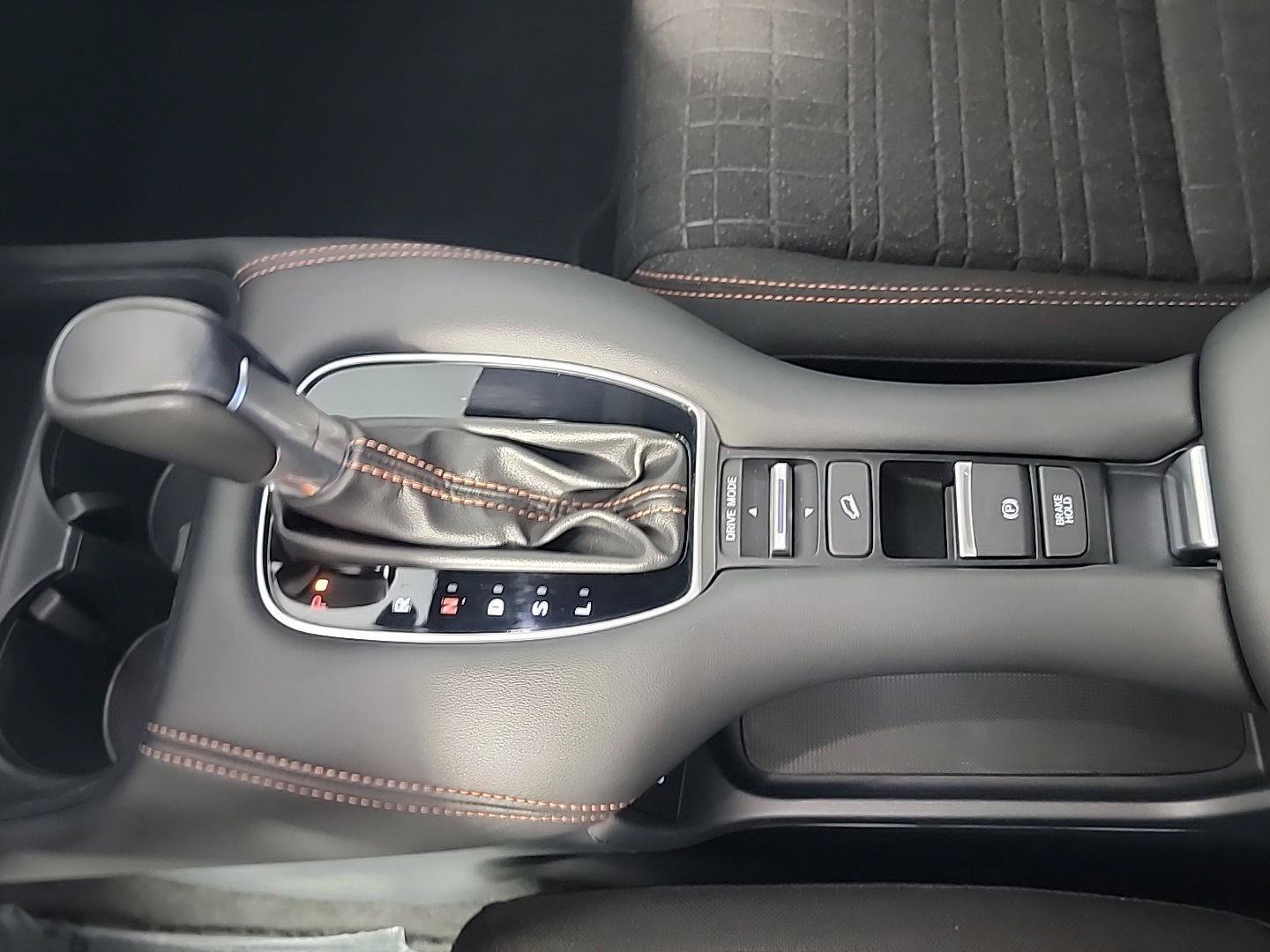 Certified 2024 Honda HR-V Sport image 31