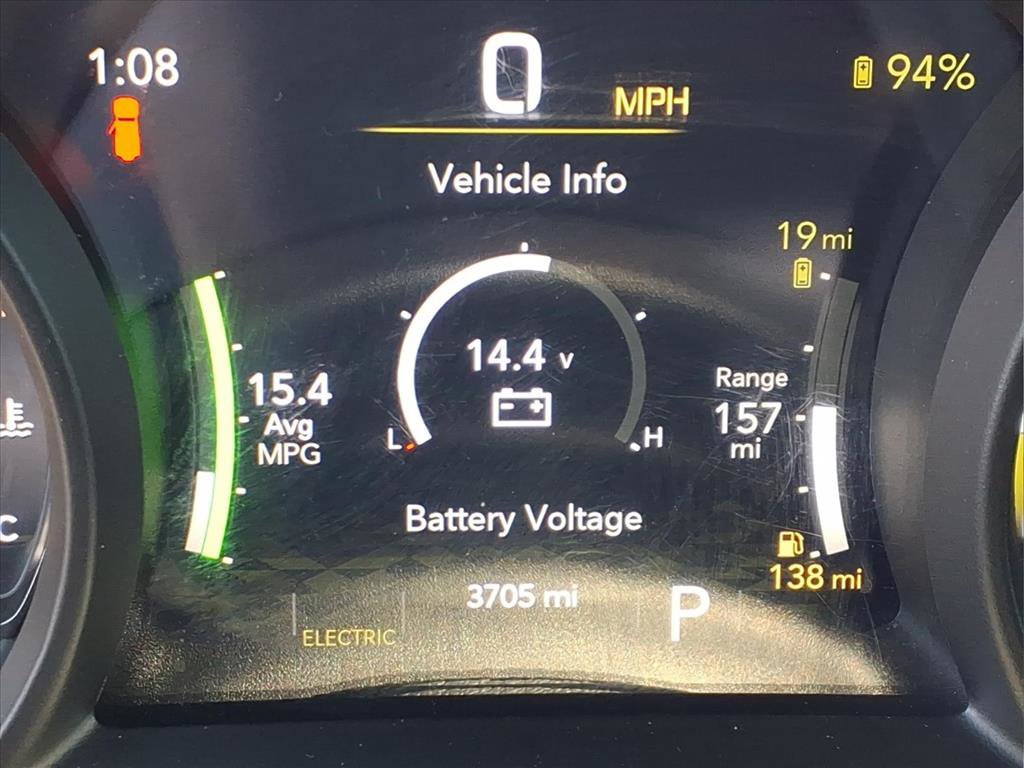 Used 2024 Jeep Wrangler Unlimited Sahara w/ Technology Group AWD/4WD image 30