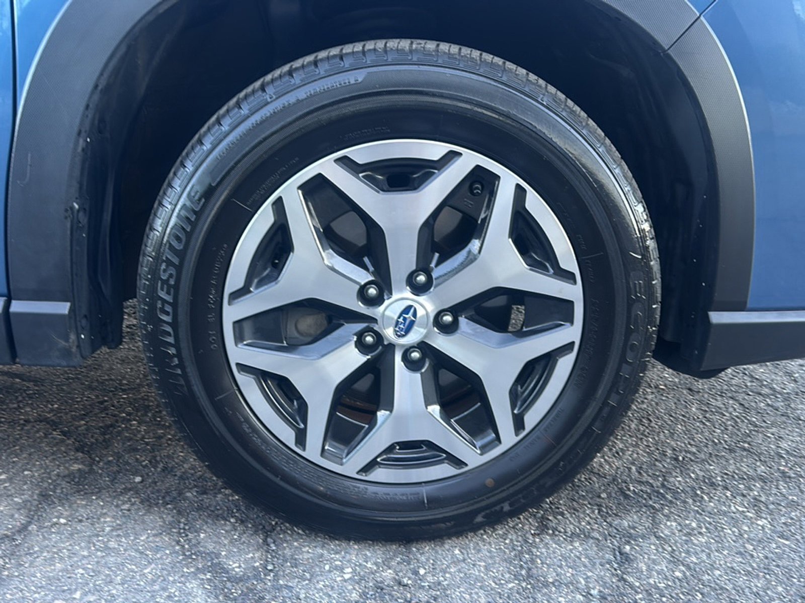 Used 2023 Subaru Forester Premium AWD/4WD image 45