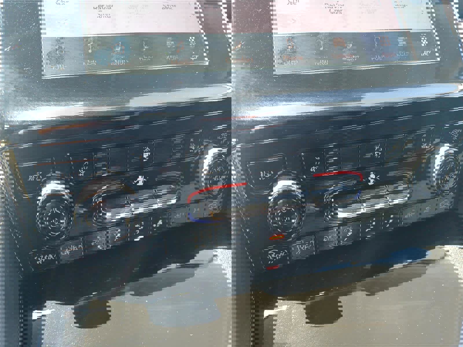 Used 2022 Jeep Grand Cherokee L Limited image 15