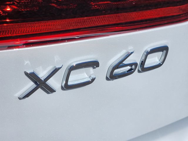 New 2026 Volvo XC60 B5 Plus w/ Climate Package AWD/4WD image 15