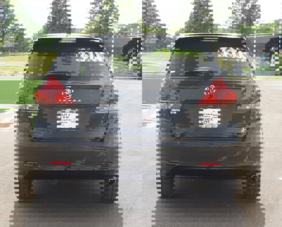 Used 2013 Toyota Venza LE FWD image 3