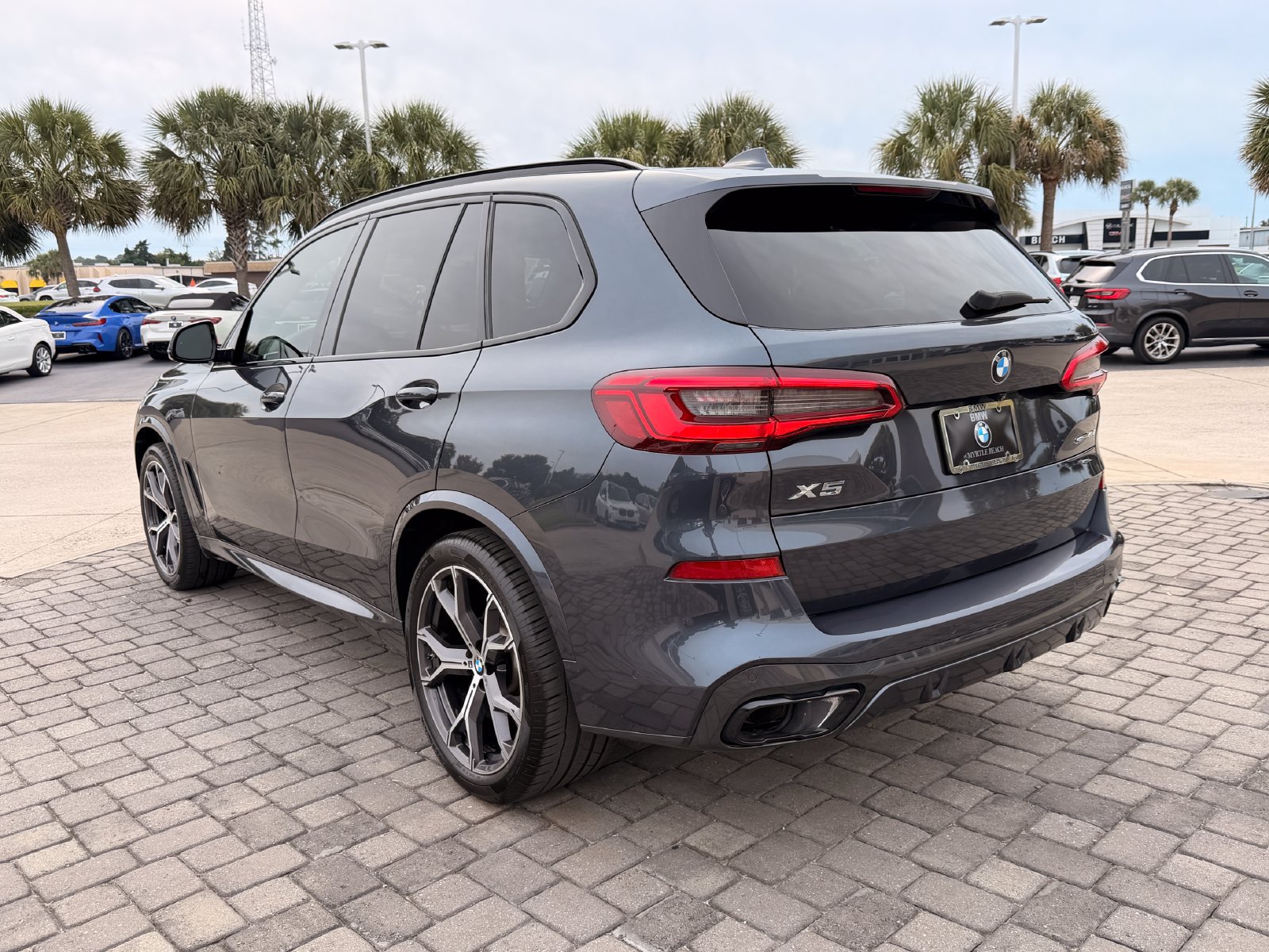 Used 2020 BMW X5 sDrive40i w/ M Sport Package RWD image 11