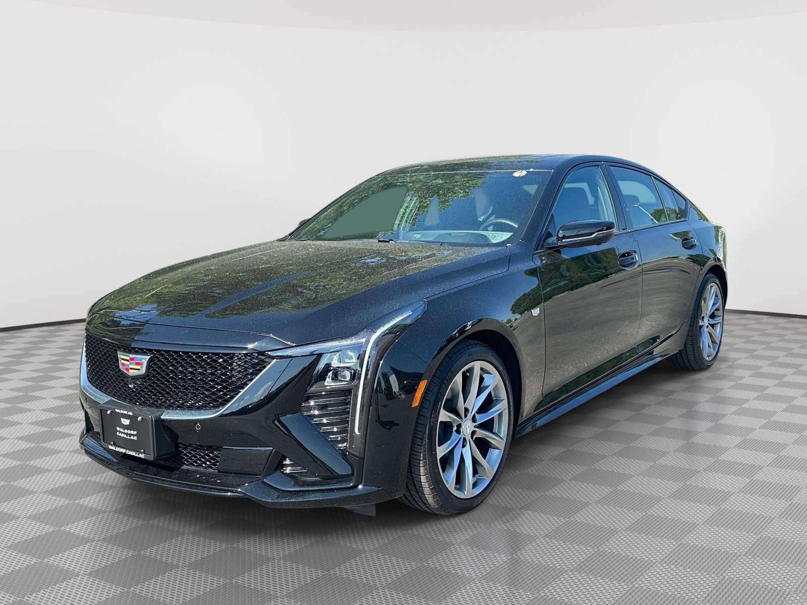 Used 2025 Cadillac CT5 Sport RWD image 3