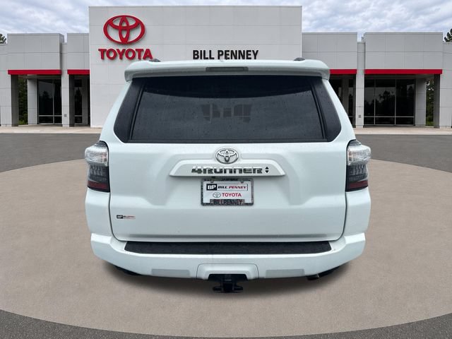 Used 2023 Toyota 4Runner SR5 Premium RWD image 4