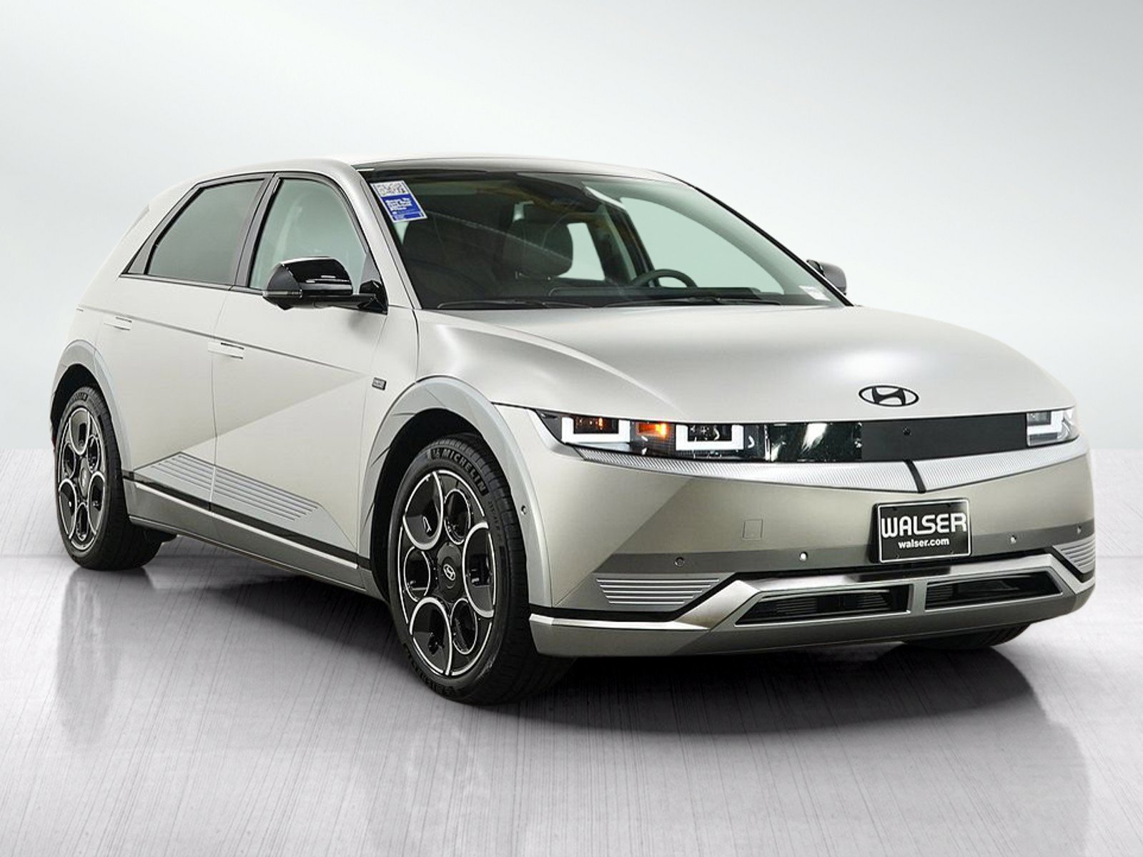 Certified 2024 Hyundai Ioniq 5 Limited AWD/4WD image 7