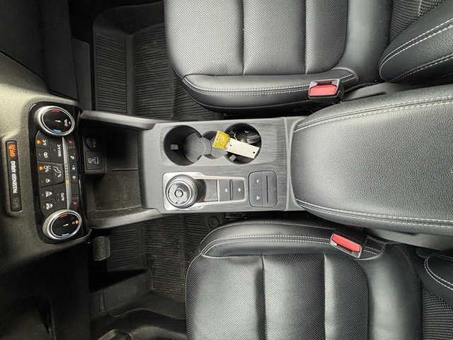 Used 2022 Ford Escape Titanium w/ Class II Trailer Tow Package image 20