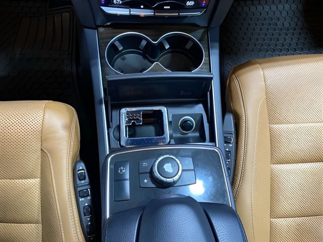 Used 2017 Mercedes-Benz E 400 4MATIC Coupe image 18